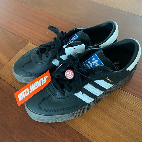 NWT ADIDAS SAMBAROSE WOMENS 6.5 - Picture 2 of 5